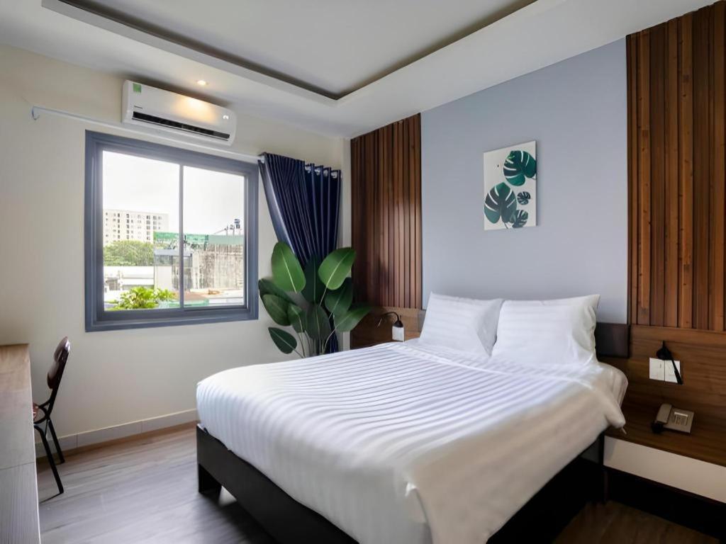 La Phan Huy Ich 3* TP. Hồ Chí Minh