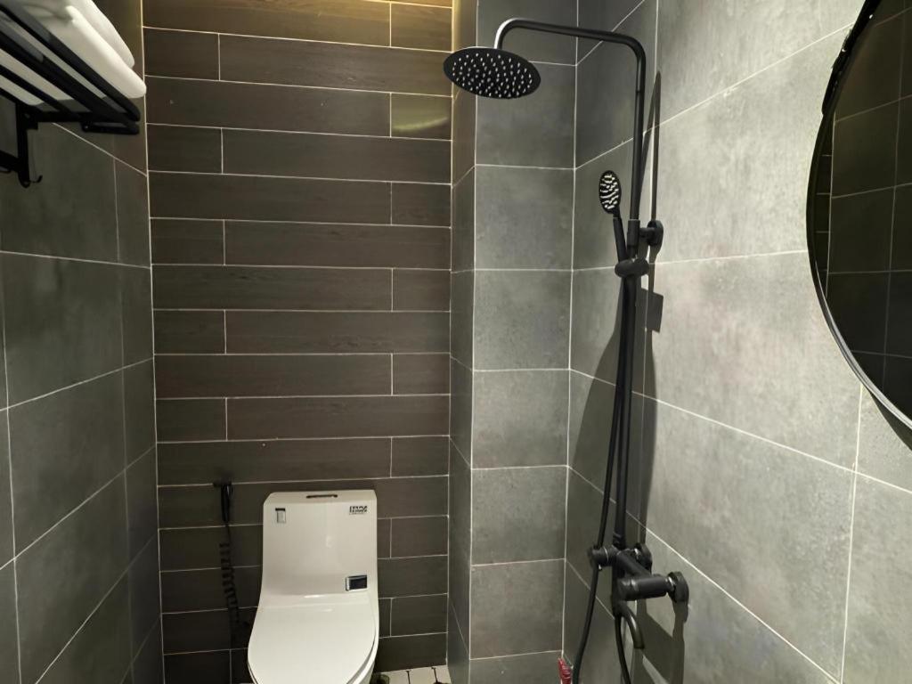 La Phan Huy Ich Khách sạn 3*