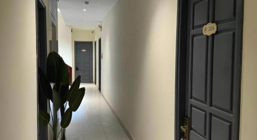 Khách sạn La Phan Huy Ich TP. Hồ Chí Minh